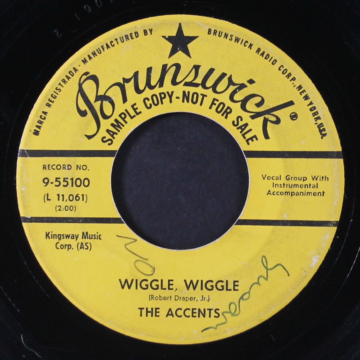 wiggle, wiggle / dreamin' and schemin' by ACCENTS