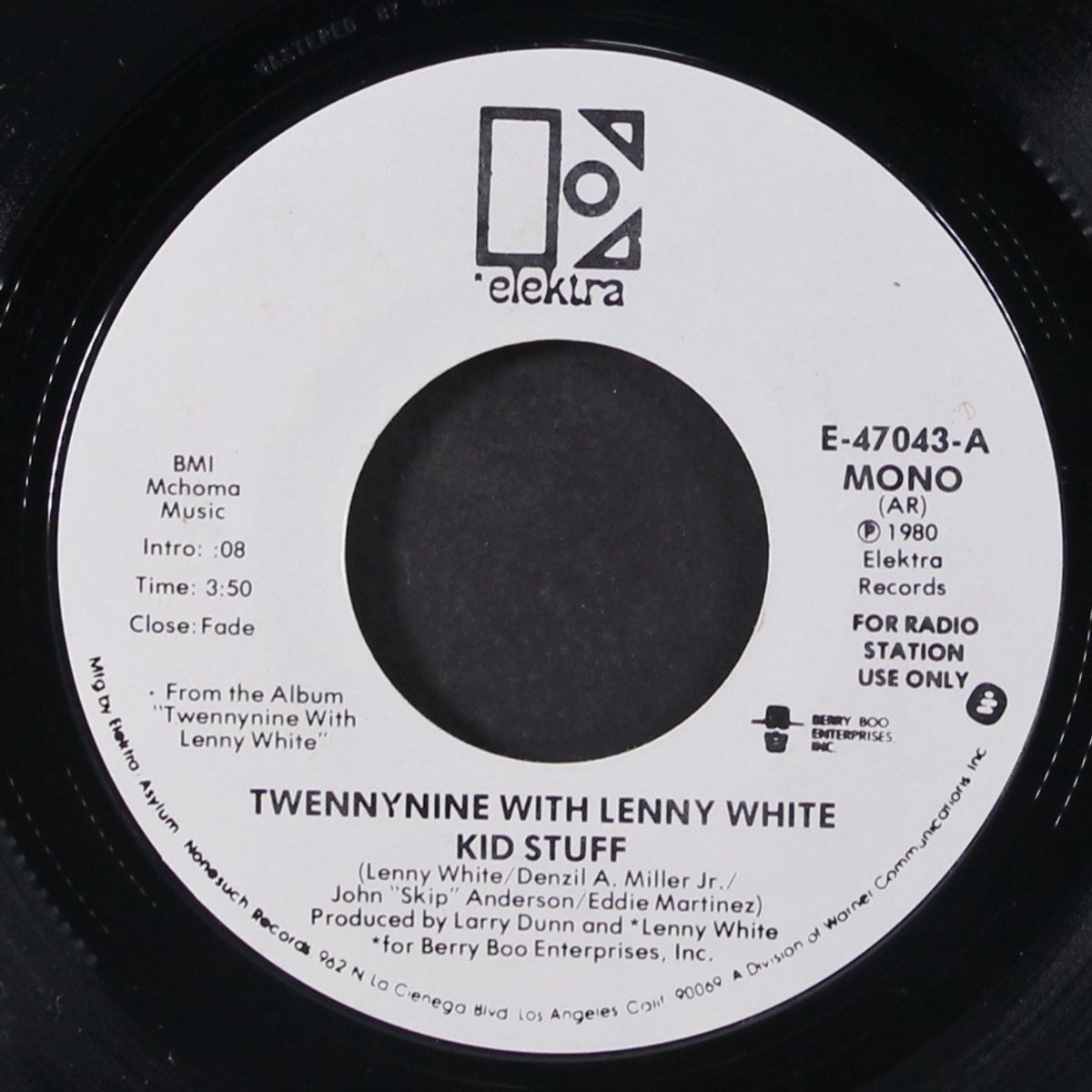 kid stuff / mono by TWENNYNINE WITH LENNY WHITE