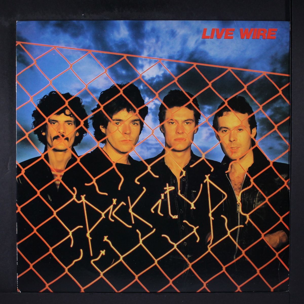 pick it up by LIVE WIRE