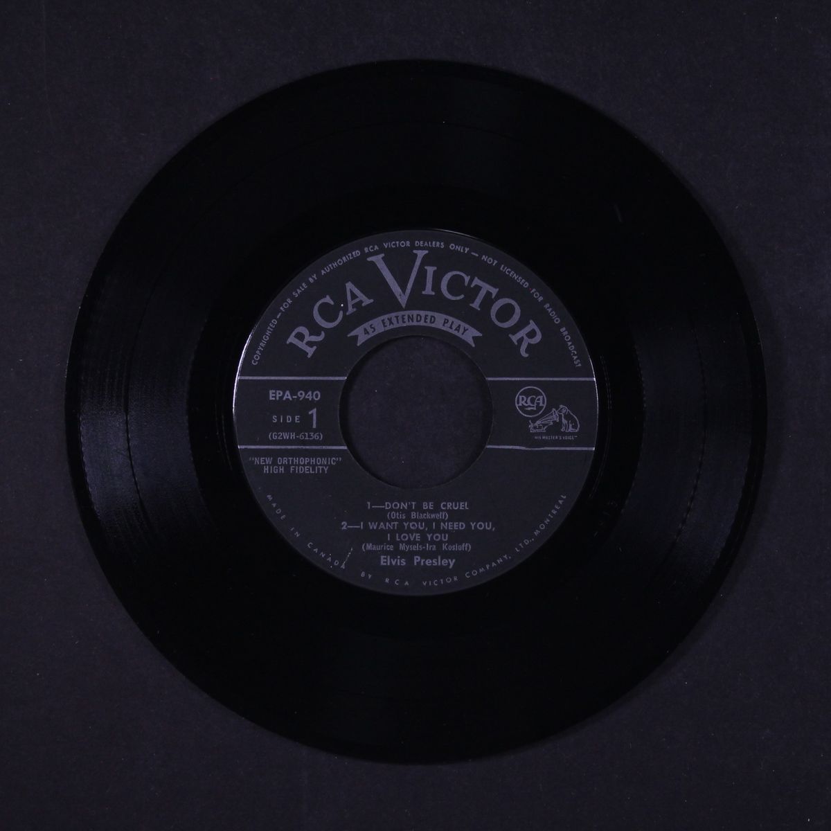 the real elvis by ELVIS PRESLEY