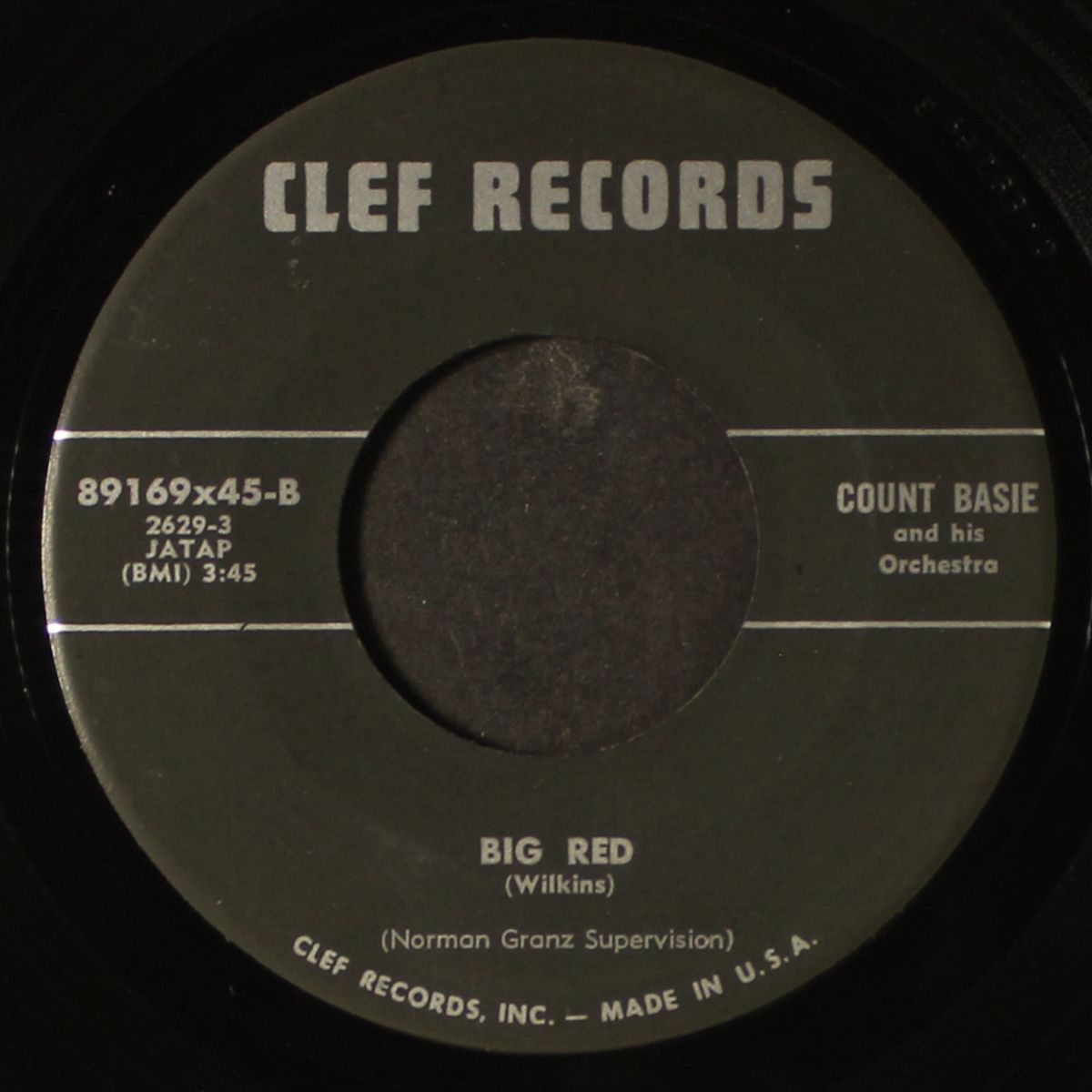 smack dab in middle / big red by COUNT BASIE