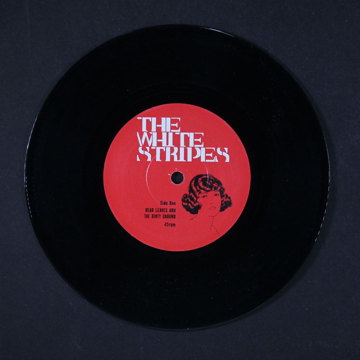 dead leaves & dirty ground by WHITE STRIPES