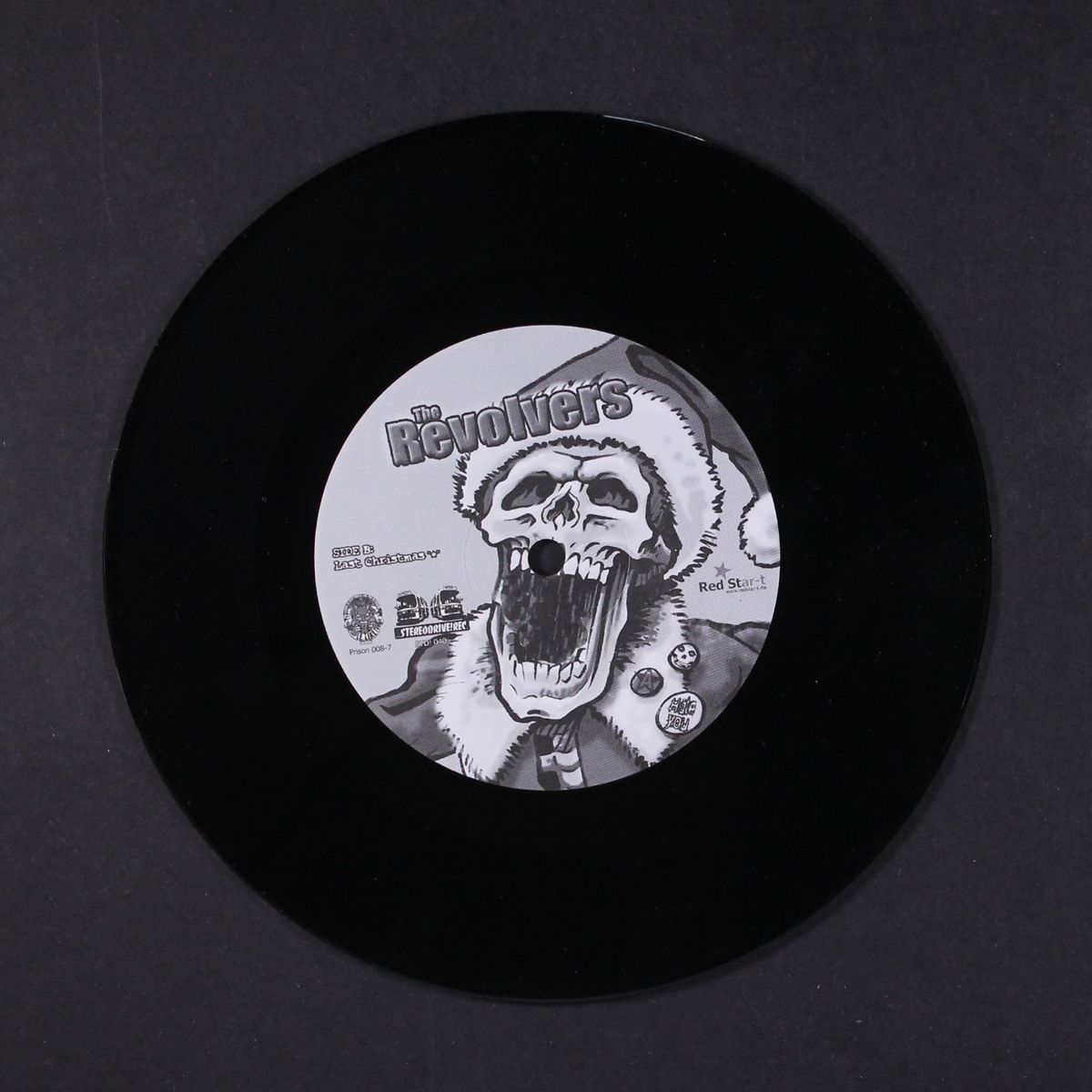 it's christmas time again, kein suoerstar / last christmas by REVOLVERS