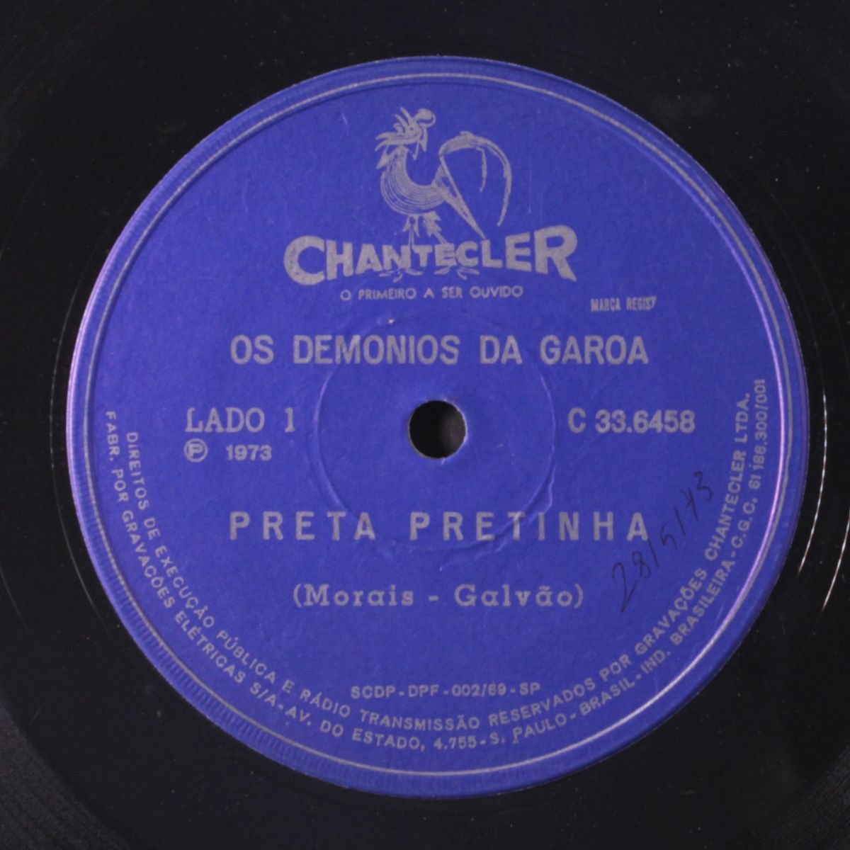 preta pretinha / brasil pandeiro by DEMONIOS DA GAROA