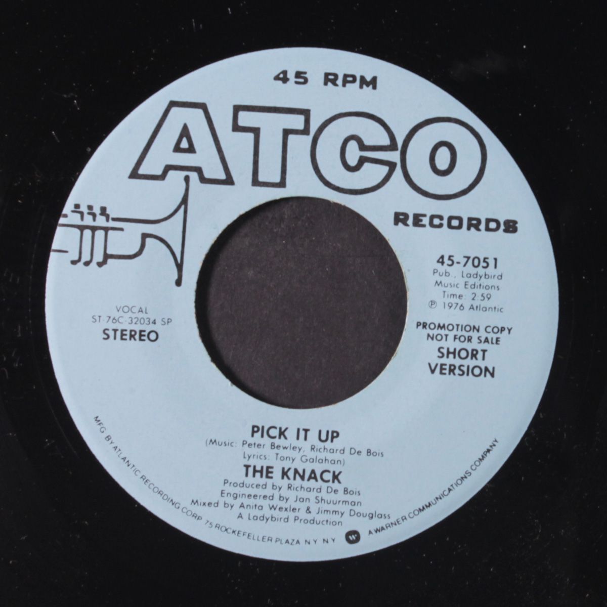 pick it up / short by KNACK