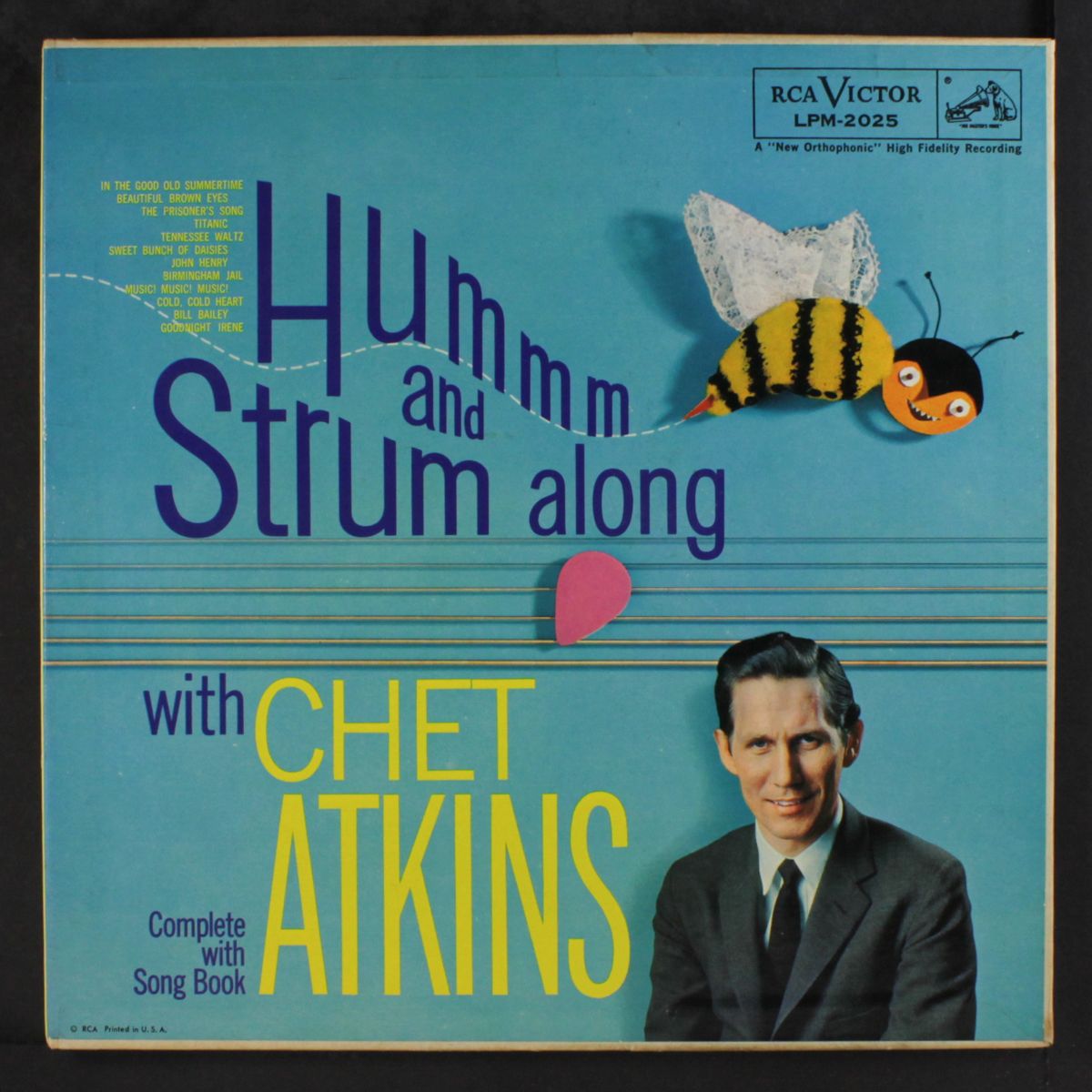 hum and strum along with by CHET ATKINS