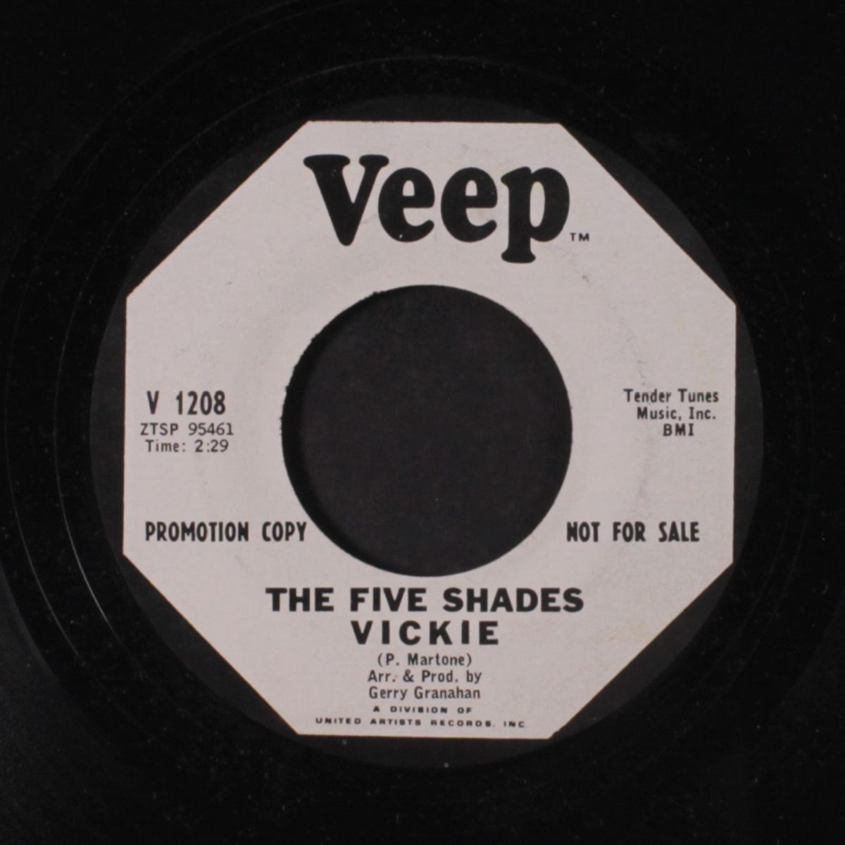 i'll give you love / vickie by FIVE SHADES