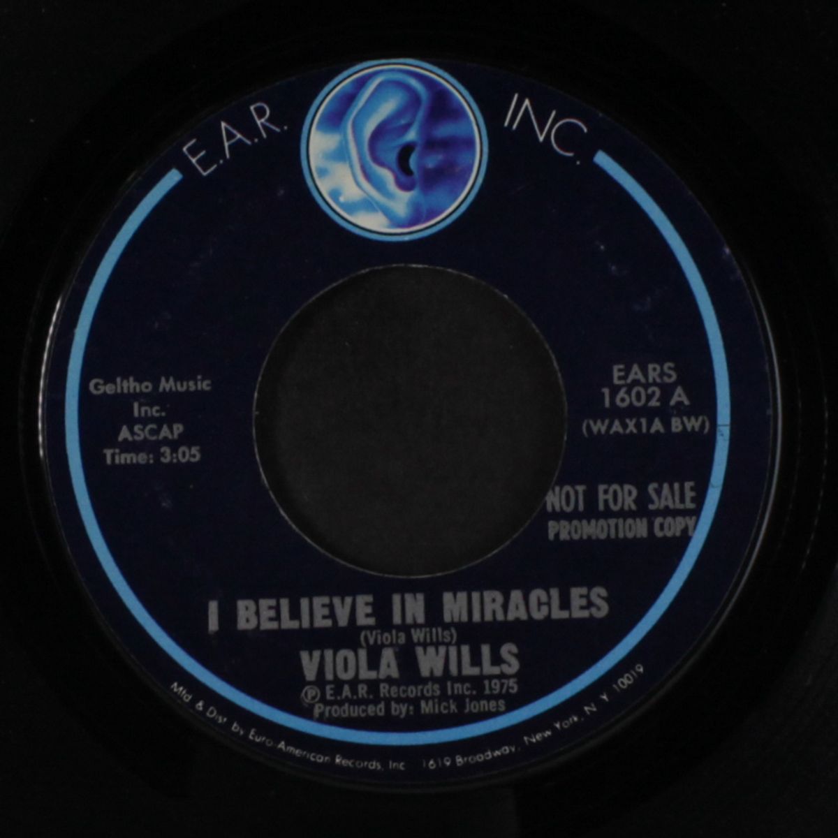set me free / i believe in miracles by VIOLA WILLS