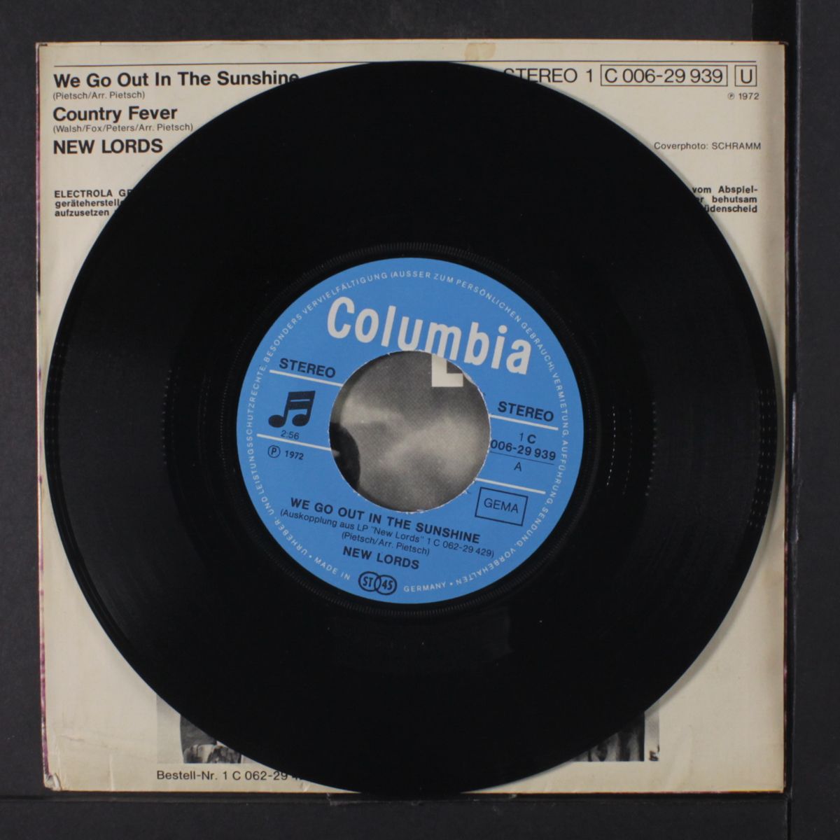 we go out in the sunshine / country fever by NEW LORDS