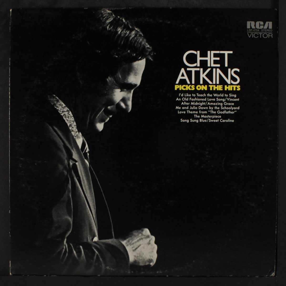 picks on the hits by CHET ATKINS