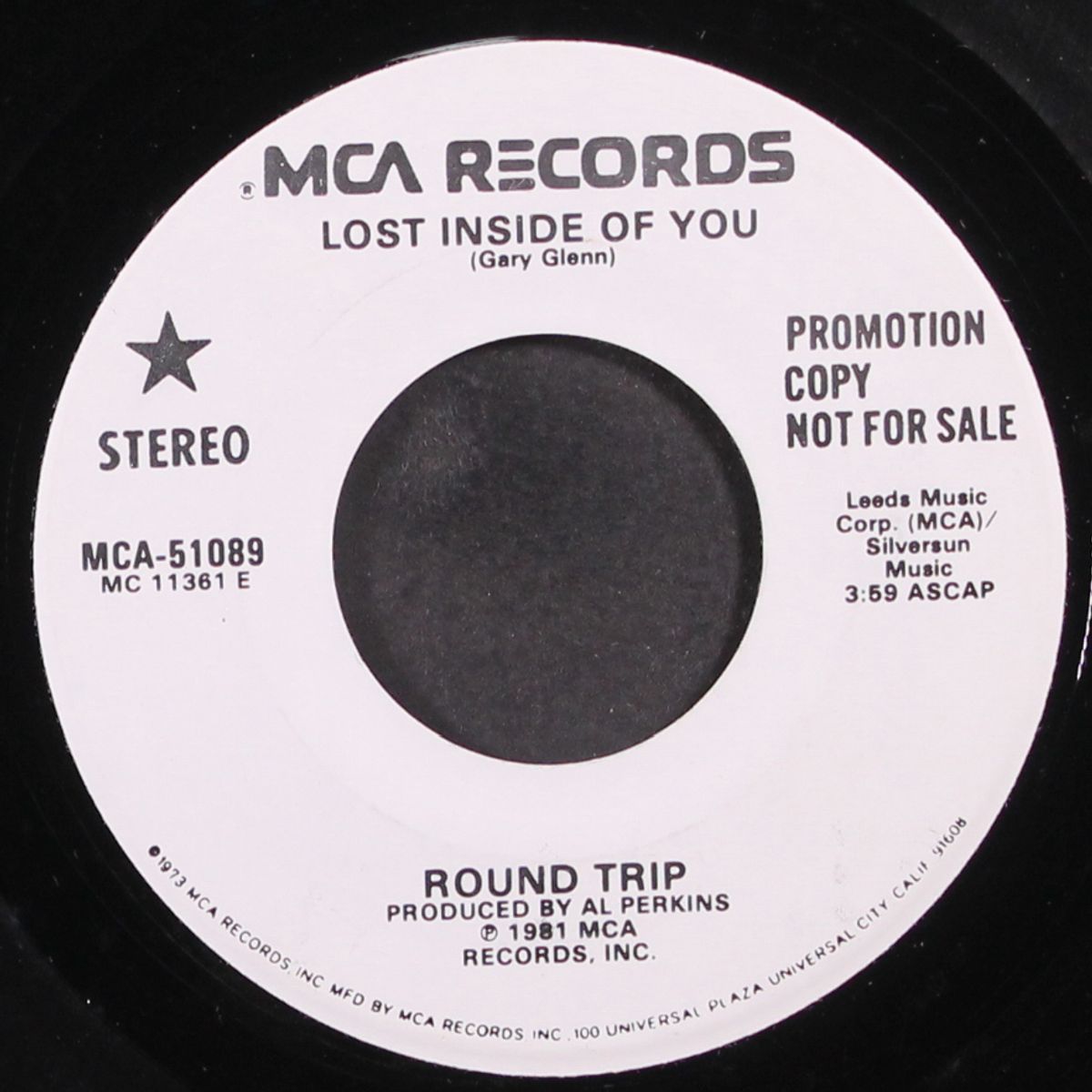 lost inside of you / same by ROUND TRIP