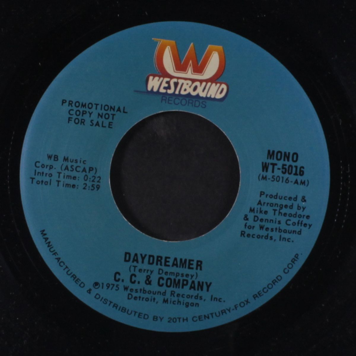 daydreamer / mono by C.C. & COMPANY