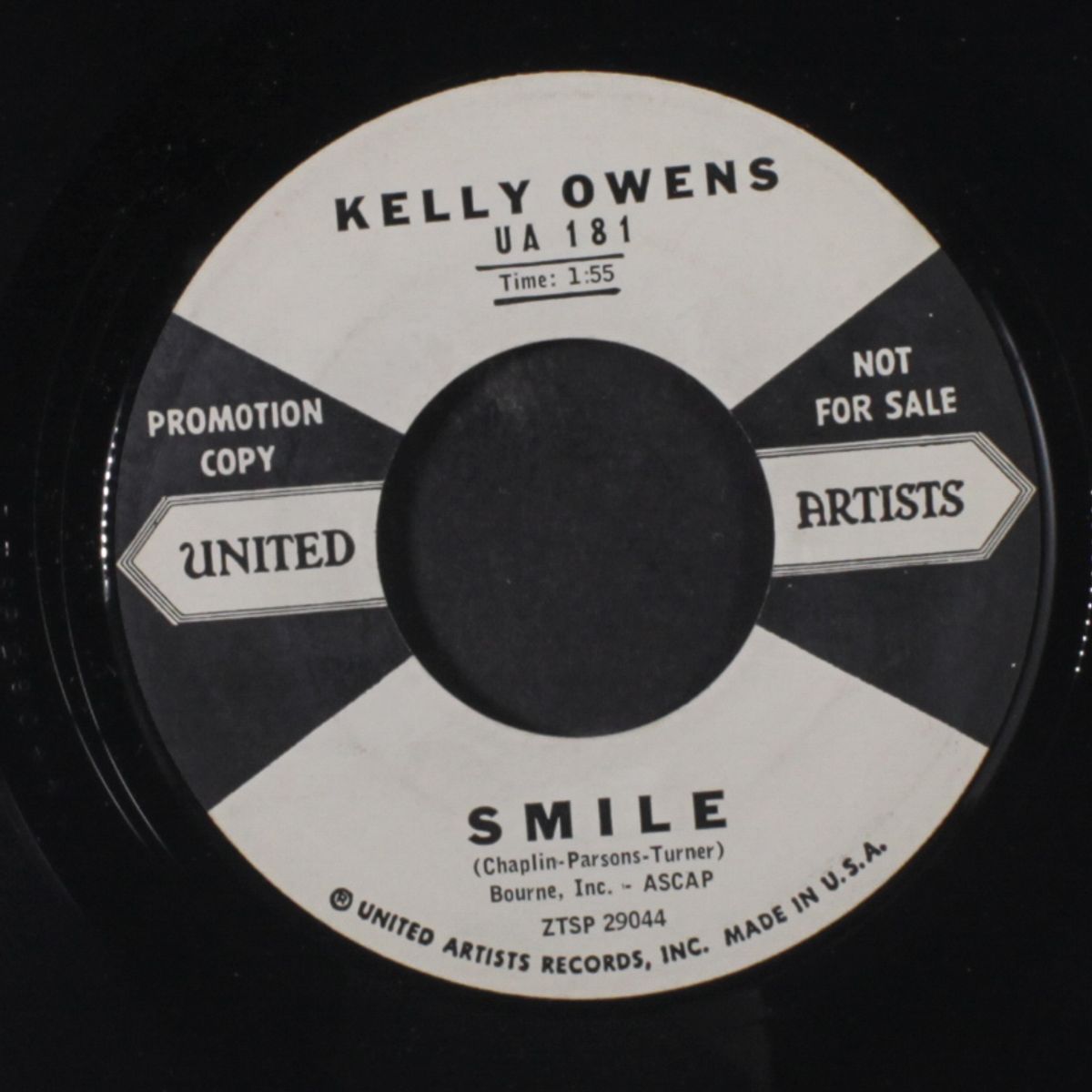 charlie's dance / smile by KELLY OWENS