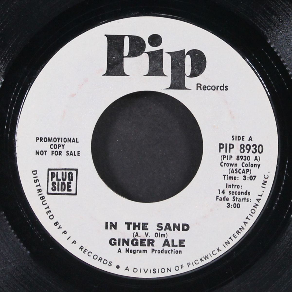 the seventh floor / in the sand by GINGER ALE