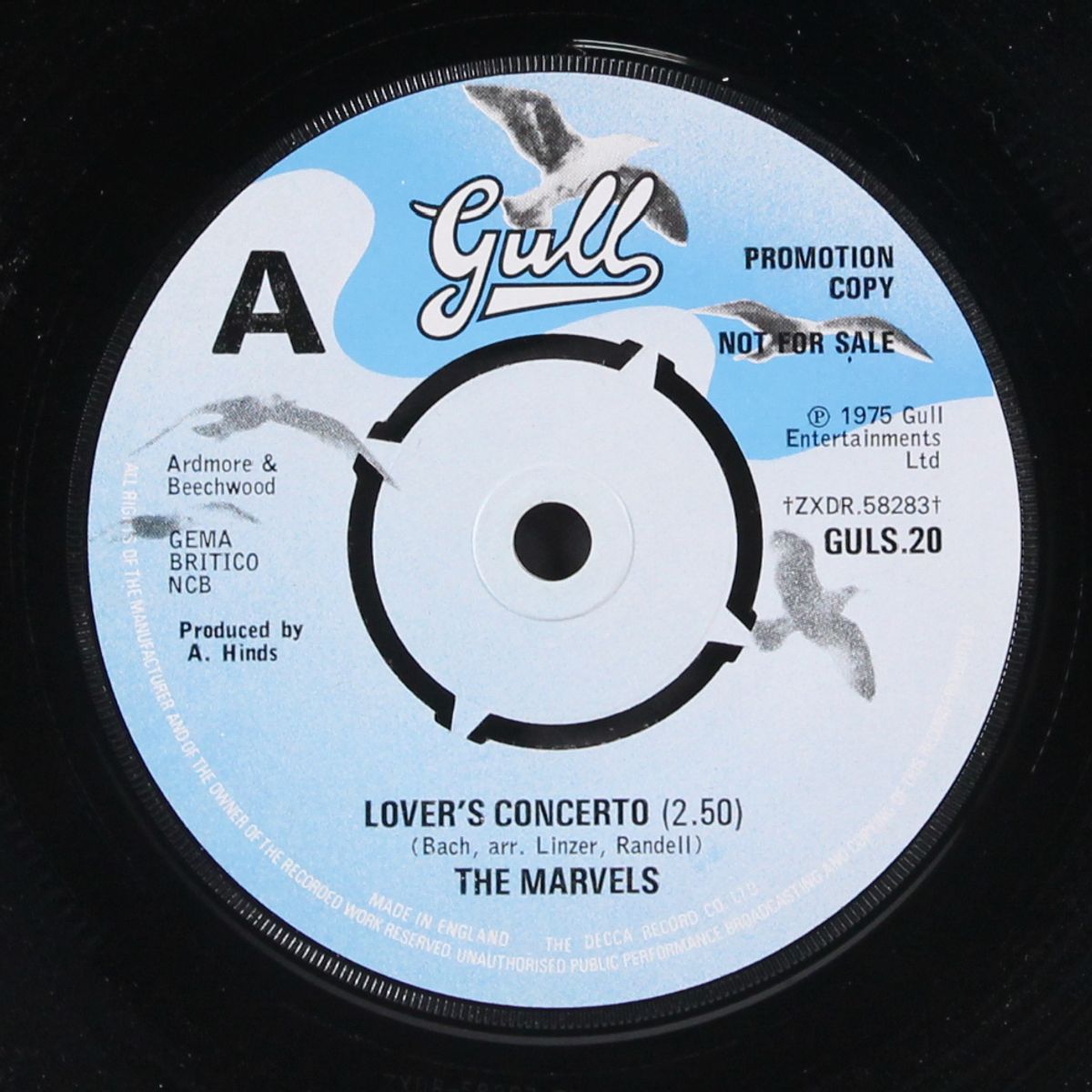 lover's concerto / it's cool by MARVELS