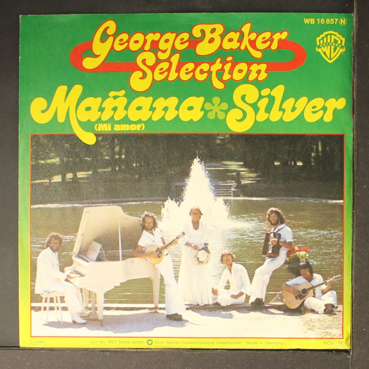 manana / silver by GEORGE BAKER SELECTION