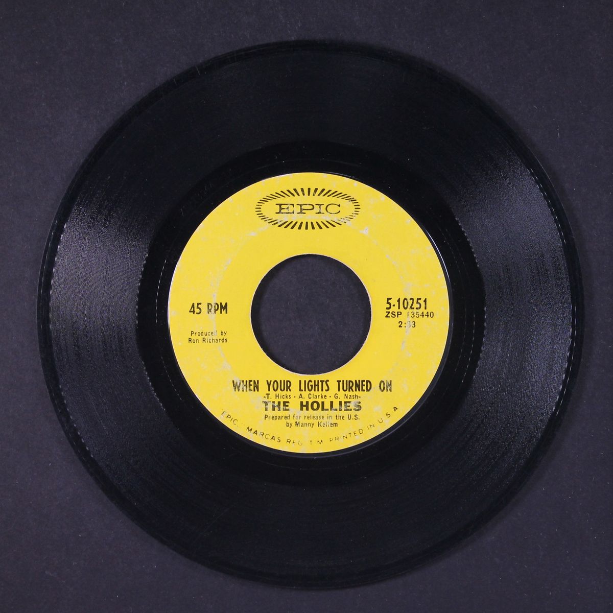 dear eloise / when your lights turned on by HOLLIES