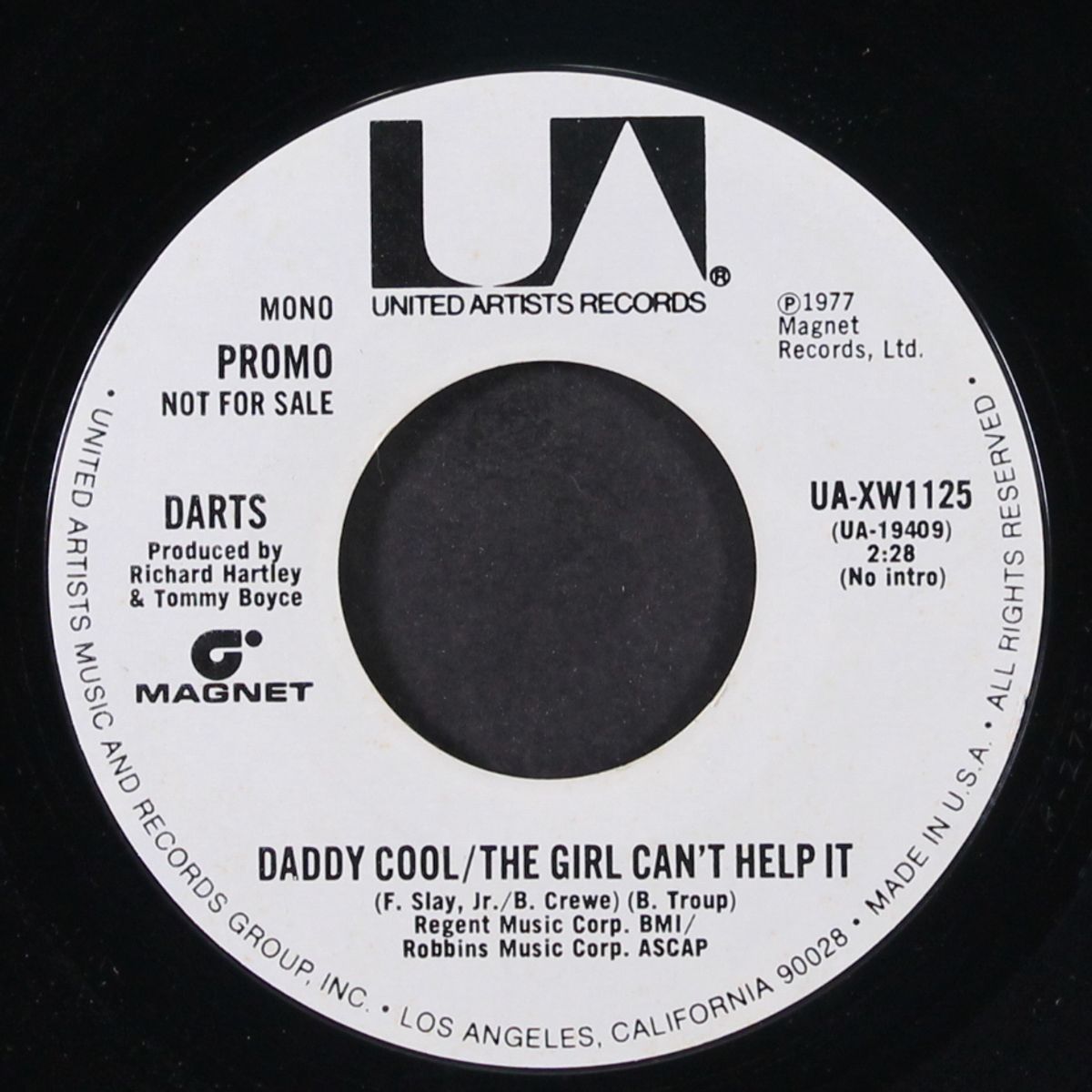daddy cool, the girl can't help it / mono by DARTS