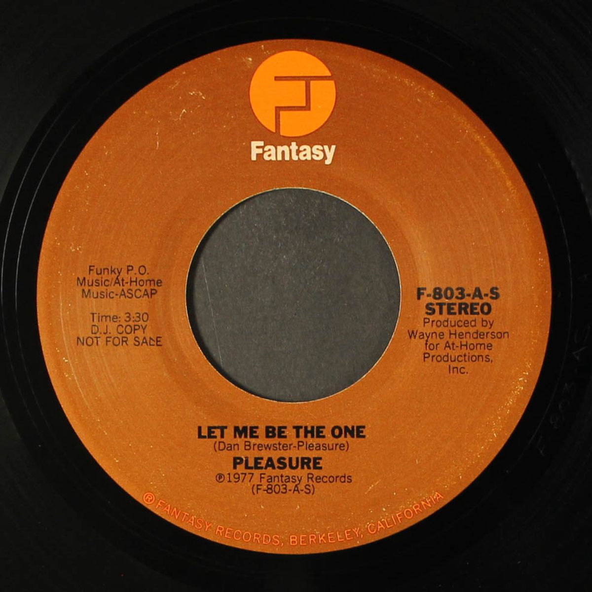 let me be the one / mono by PLEASURE