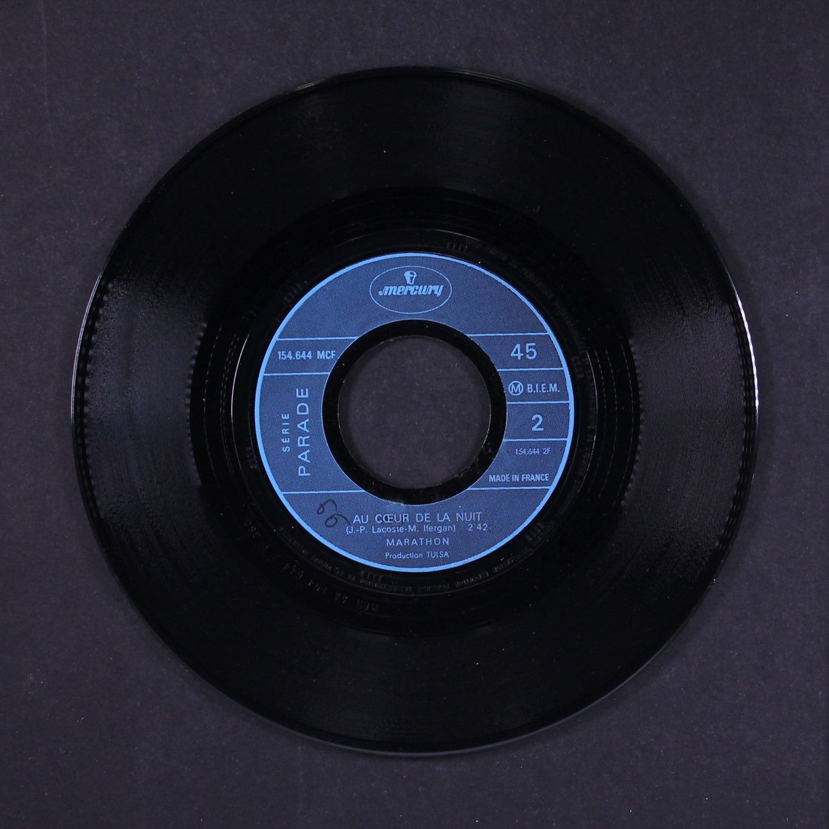 dee duck / au coeur de la nuit by MARATHON