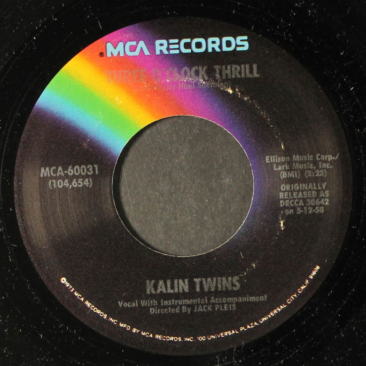 three o'clock thrill / when by KALIN TWINS