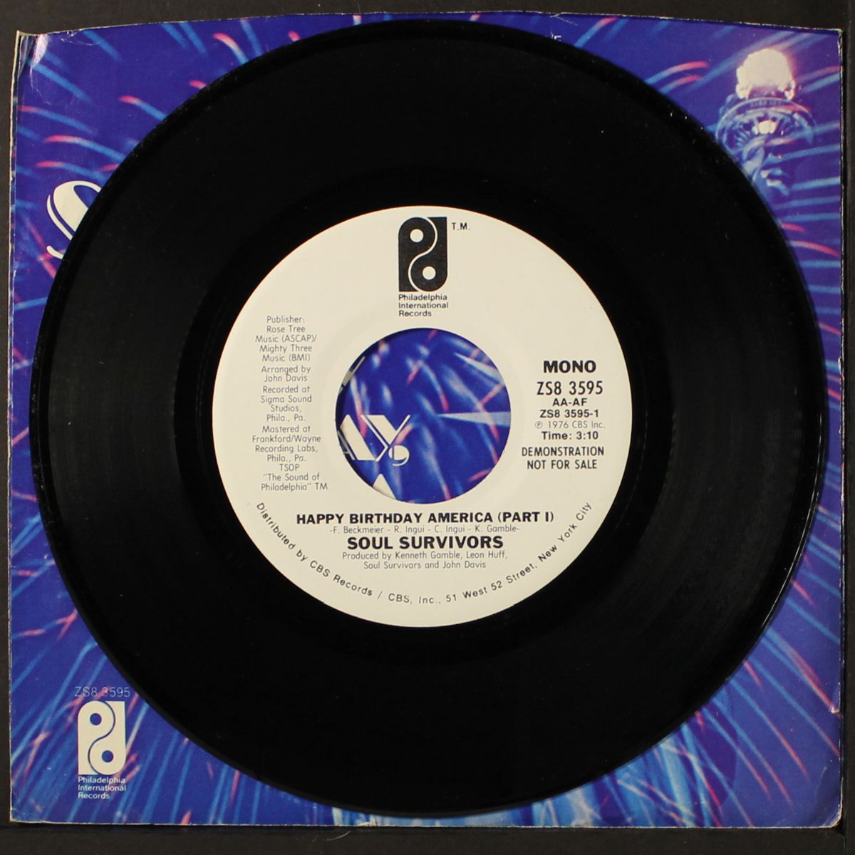 happy birthday america / mono by SOUL SURVIVORS