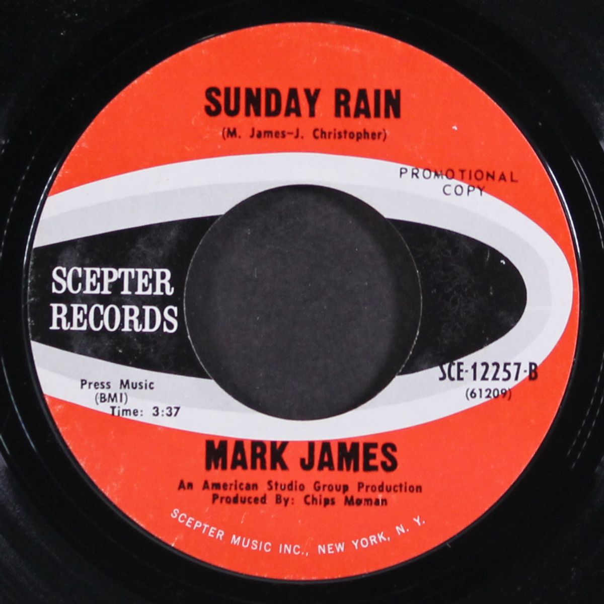 sunday rain / candy by MARK JAMES