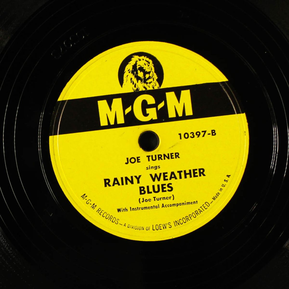 i don't dig it / rainy weather blues by JOE TURNER