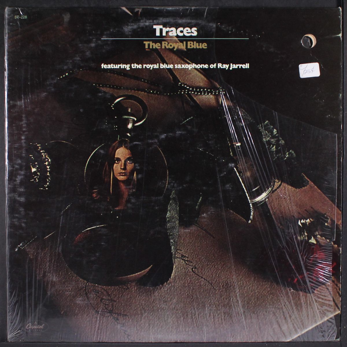 traces by ROYAL BLUE