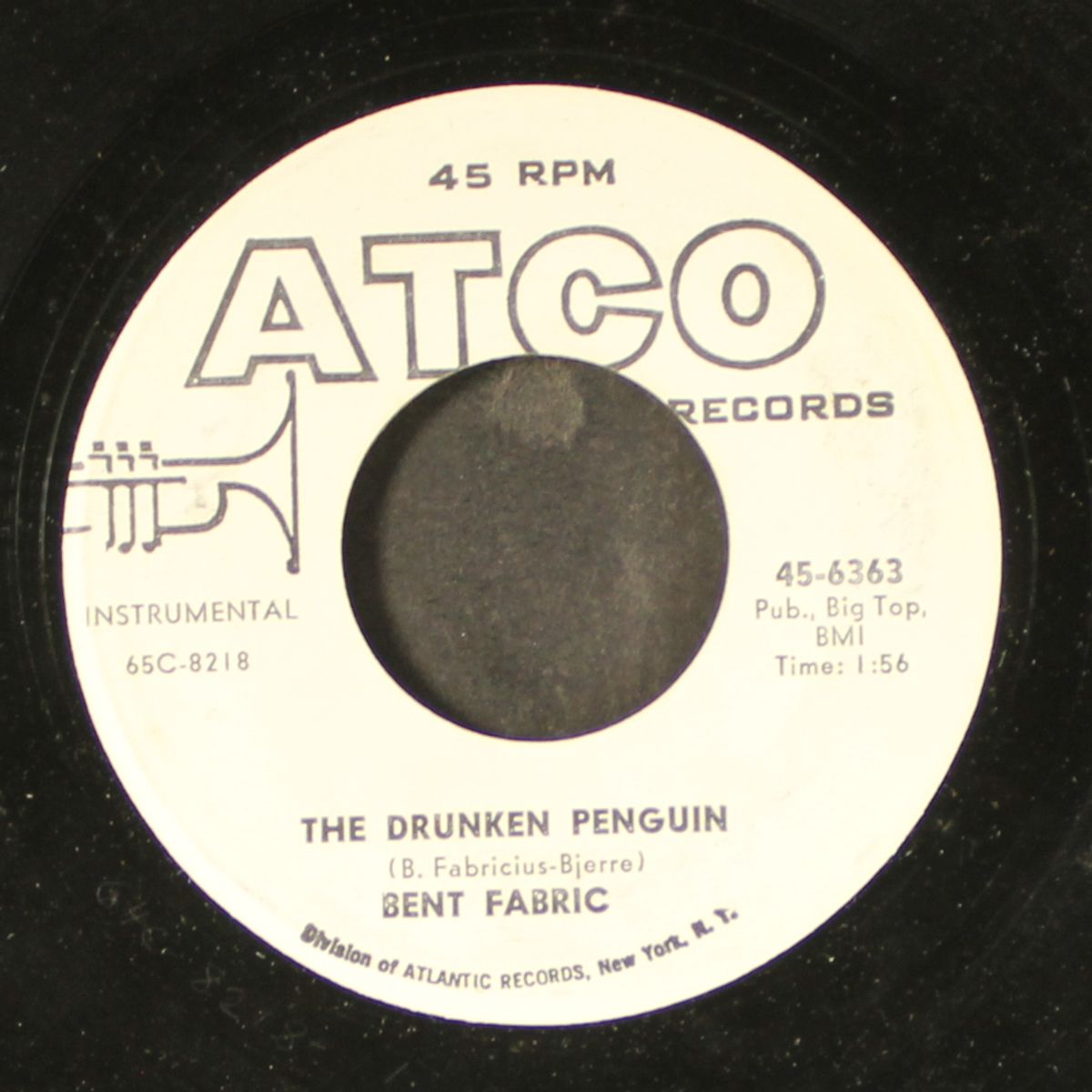 the drunken penguin by BENT FABRIC