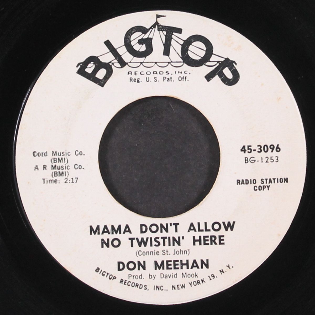 mama don't allow no twistin' here / twistin' at the waldorf by DON MEEHAN