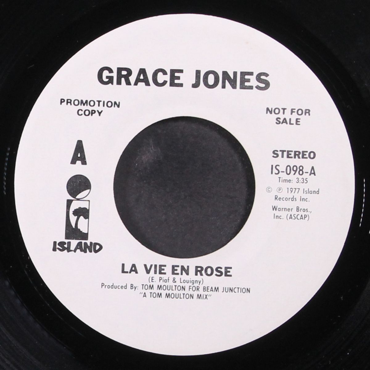 la vie en rose by GRACE JONES