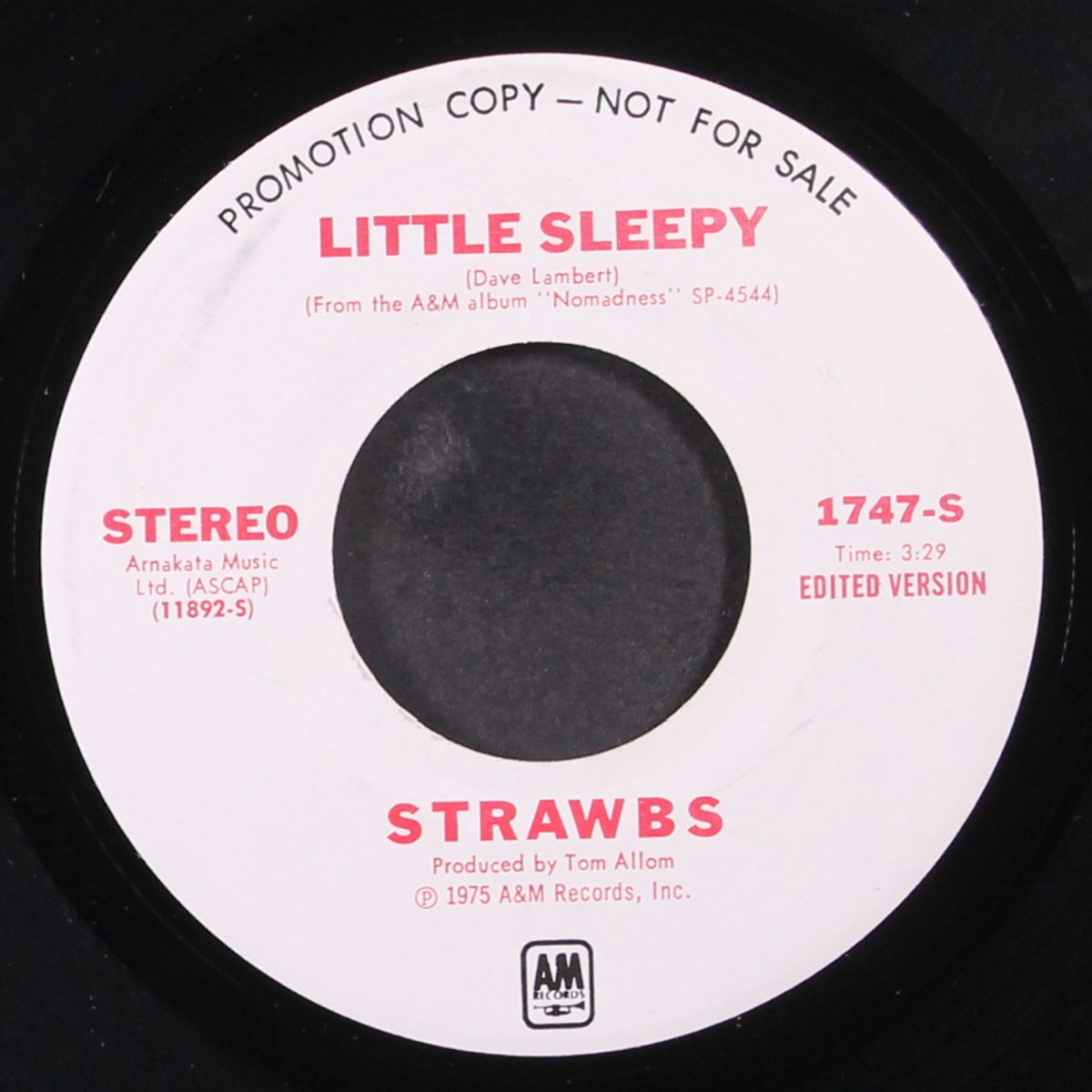 little sleepy / golden salamander by STRAWBS