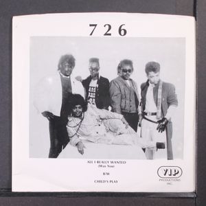 726