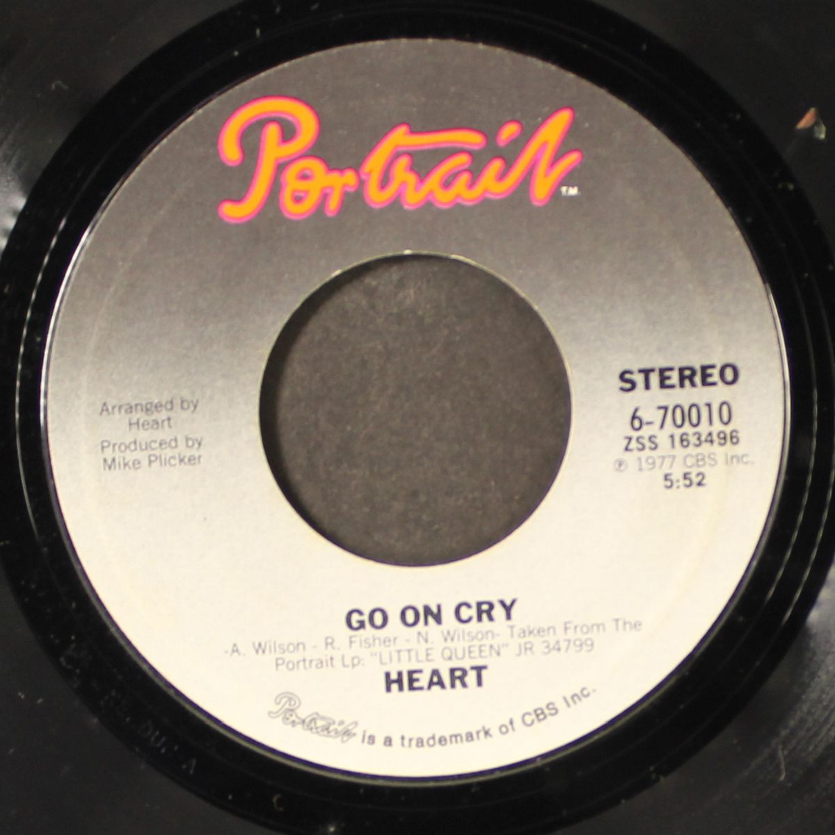 kick it out / go on cry by HEART