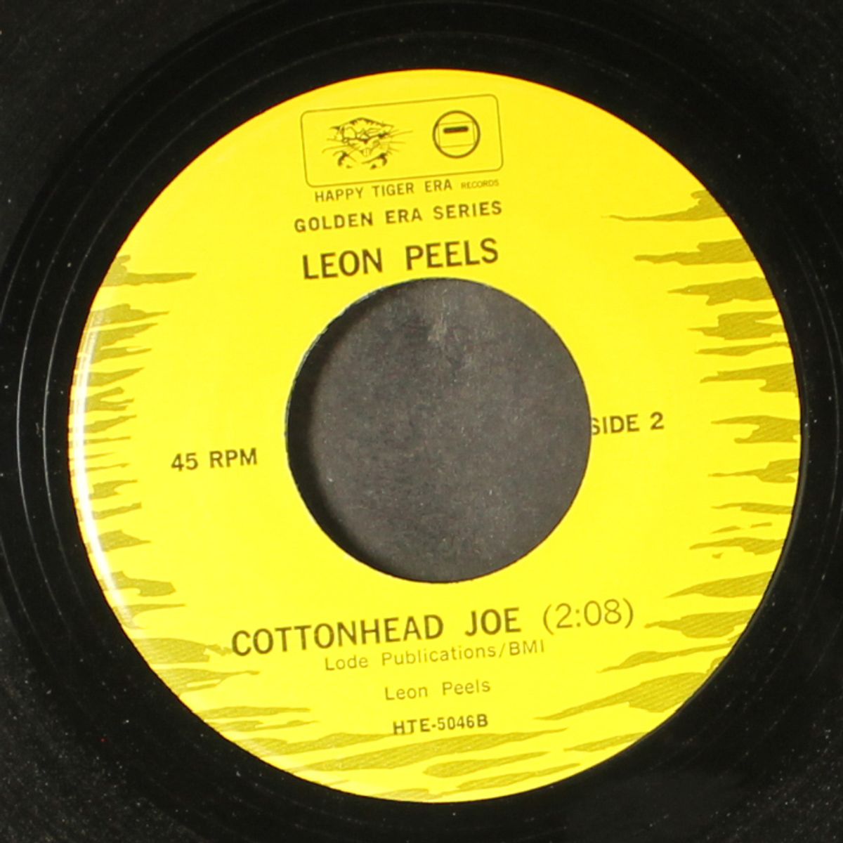 a casual kiss / cottonhead joe by LEON PEELS