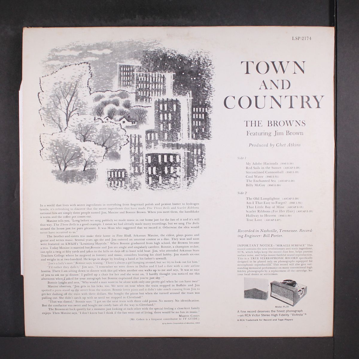 town & country by BROWNS