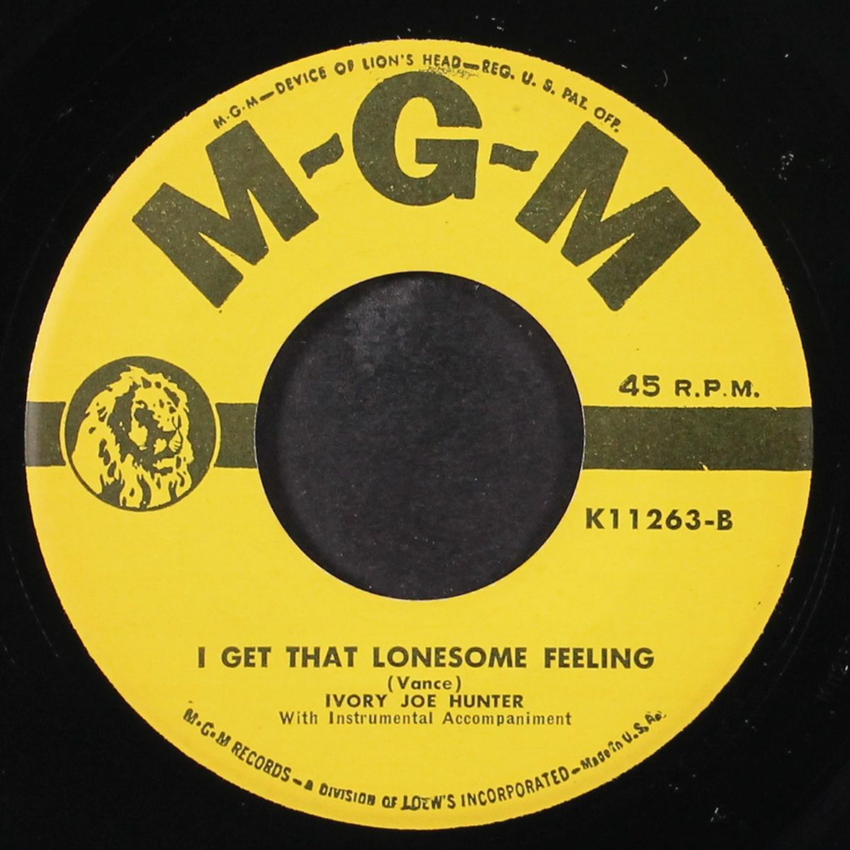 i thought i had loved / i get that lonesome feeling by IVORY JOE HUNTER