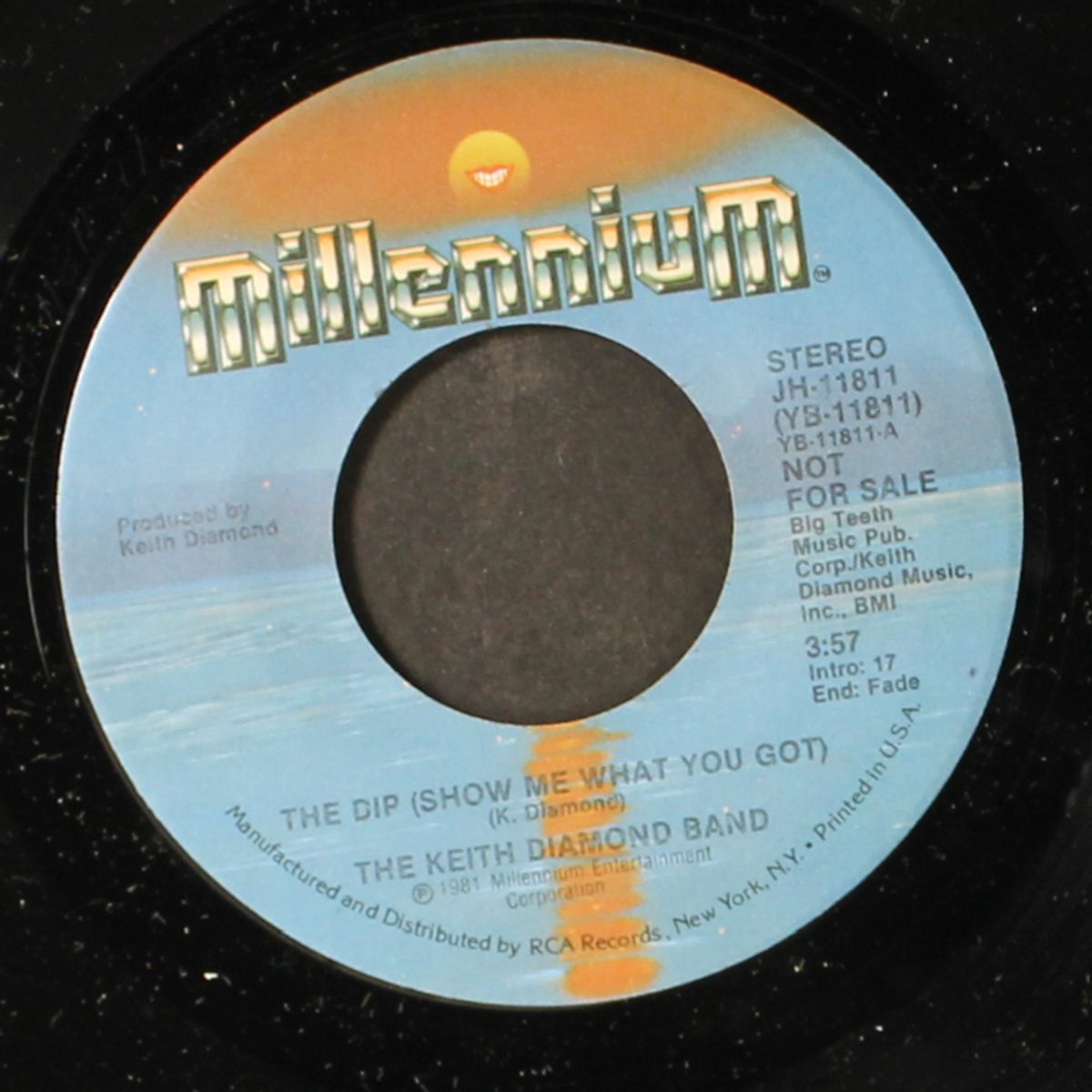 the dip (show me what you got) / mono by KEITH DIAMOND BAND