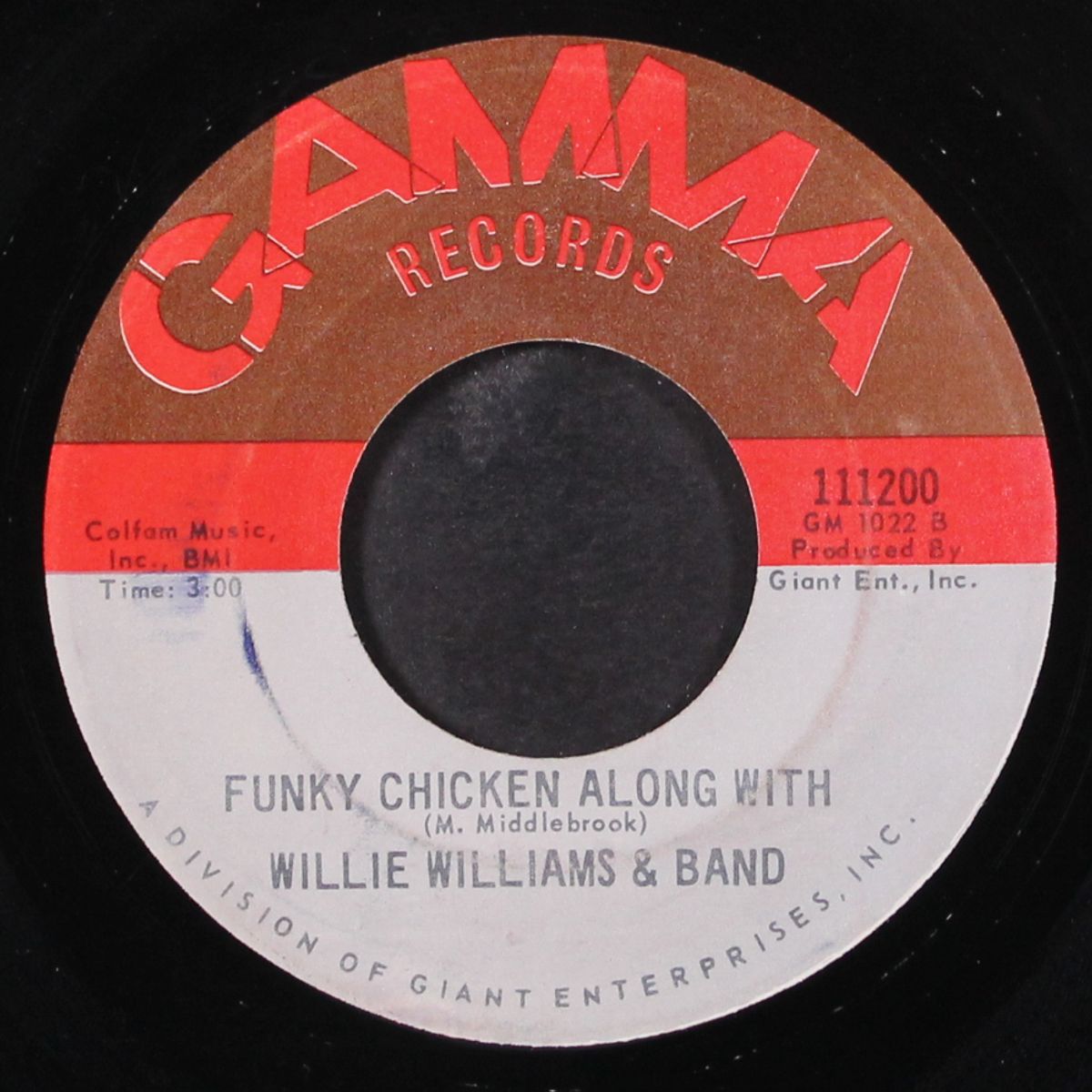 it gets in your feet / funky, chicken along with by WILLIE WILLIAMS