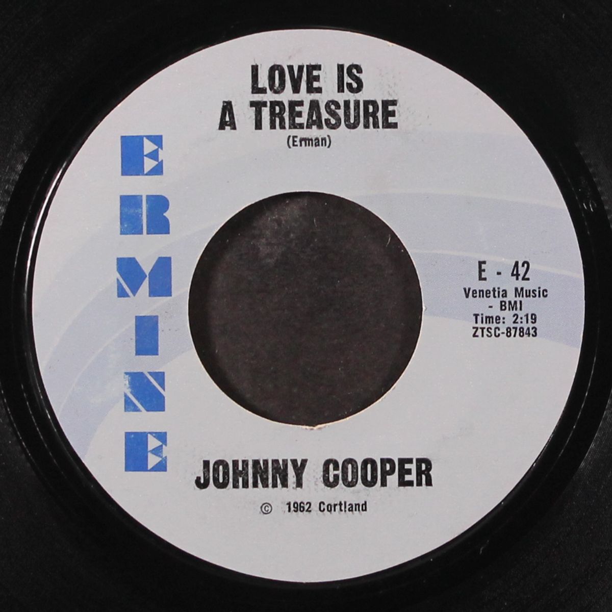 bonnie do / love is a treasure by JOHNNY COOPER