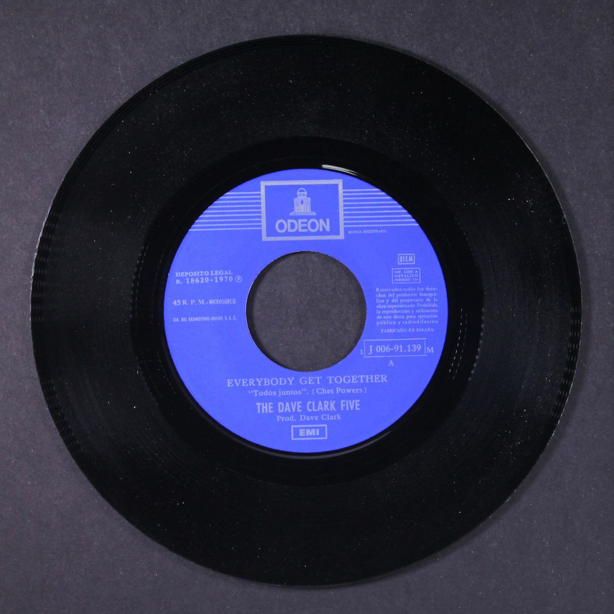 everybody get together / darling i love you by DAVE CLARK FIVE
