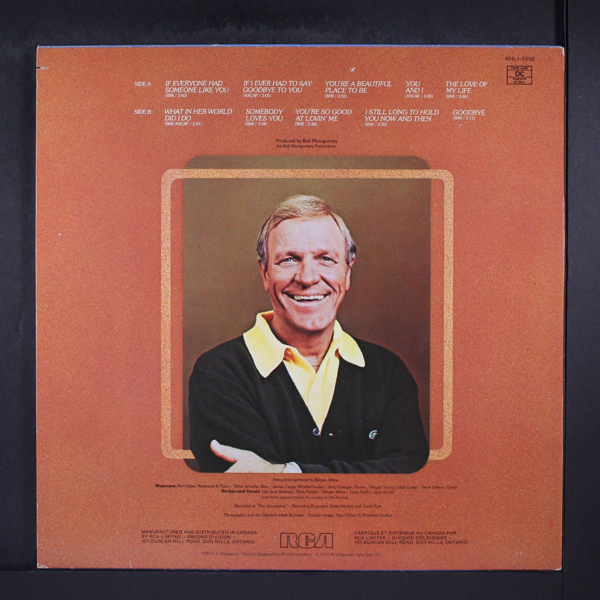 somebody loves you by EDDY ARNOLD