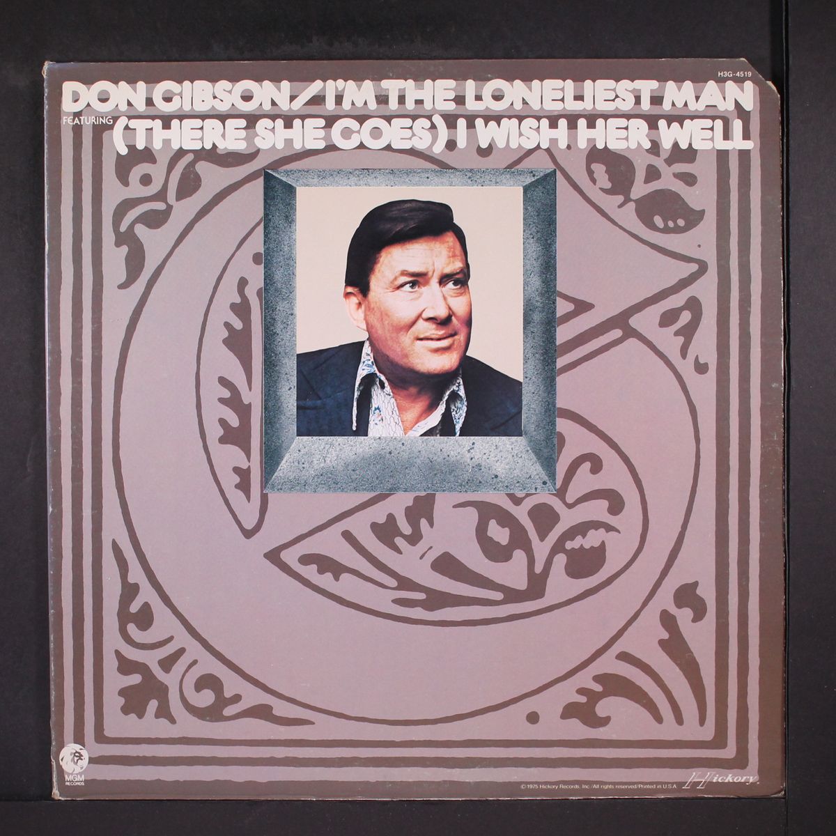 i'm the loneliest man by DON GIBSON