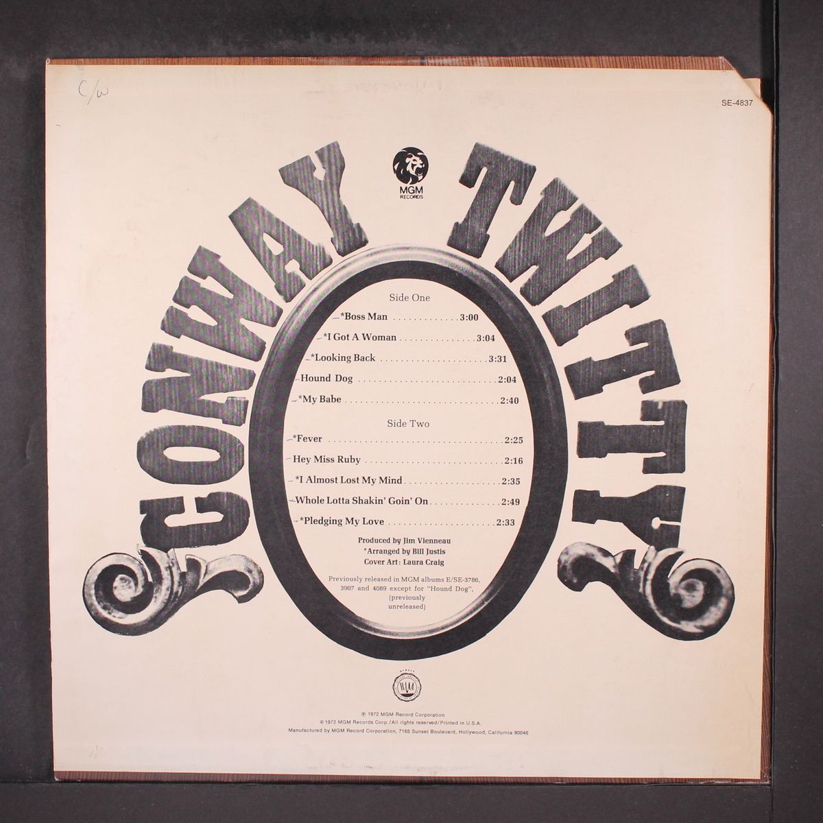 sings the blues by CONWAY TWITTY