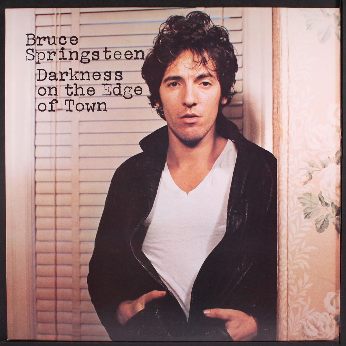 darkness on the edge of town by BRUCE SPRINGSTEEN