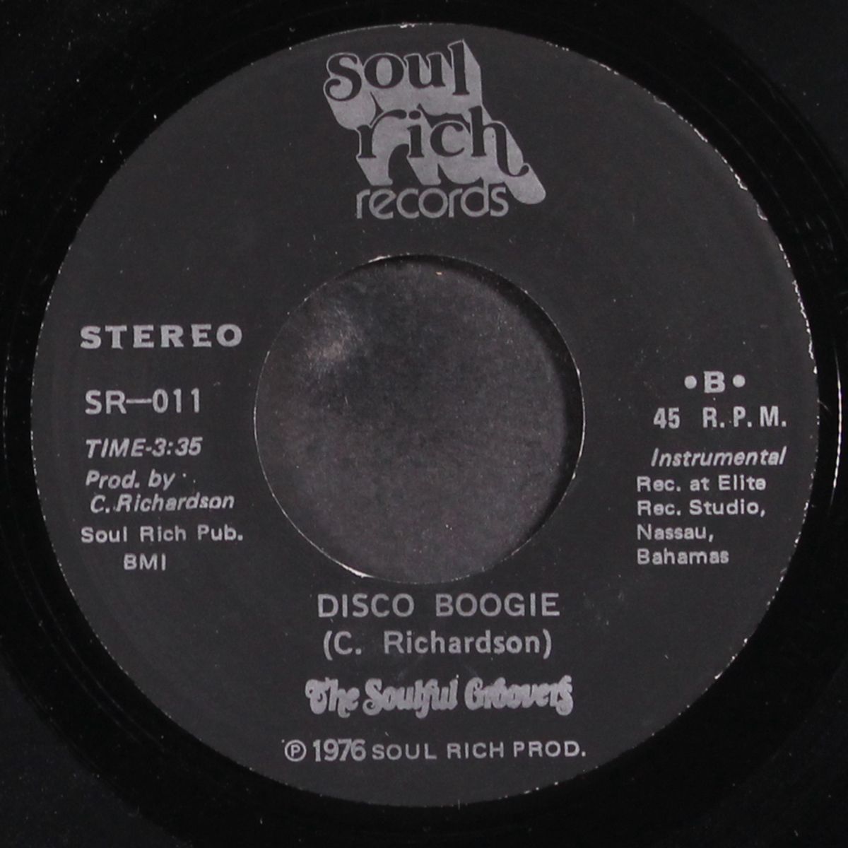 disco boogie / instrumental by SOULFUL GROOVERS