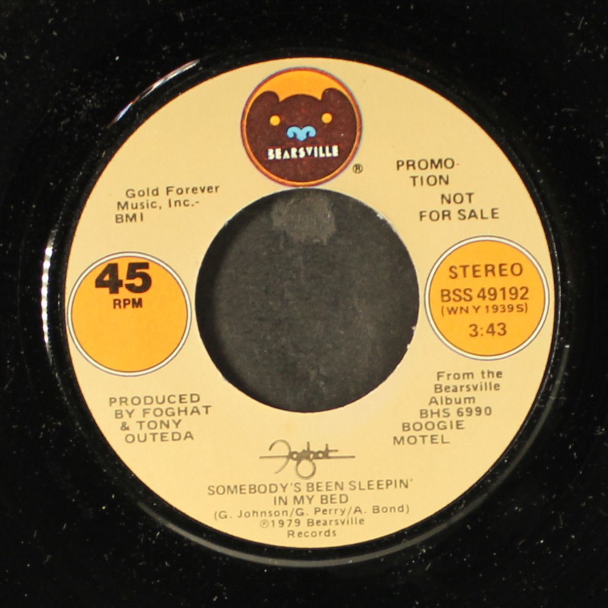 somebody's been sleepin' in my bed / mono by FOGHAT