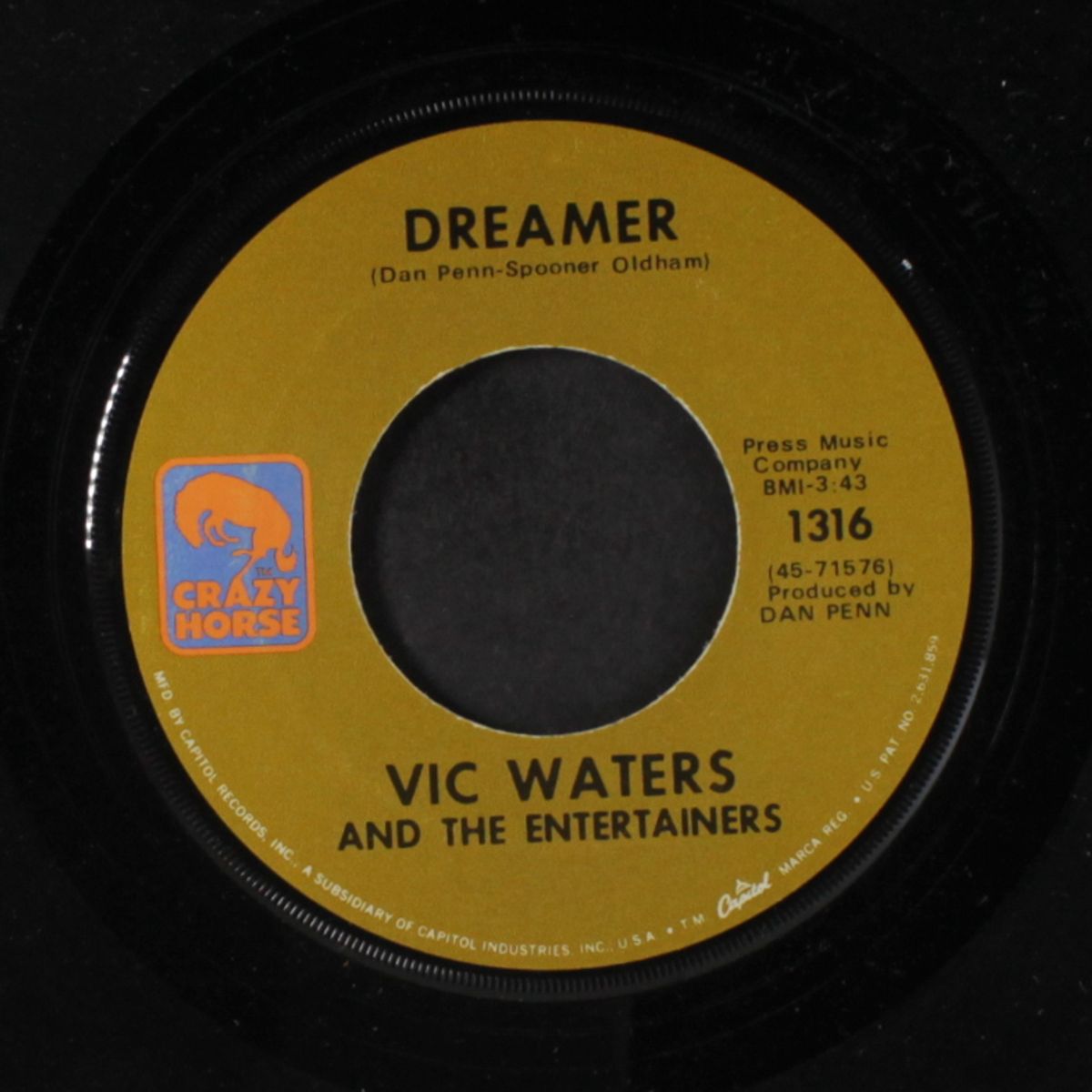 dreamer / the greatest love by VIC WATERS & ENTERTAINERS