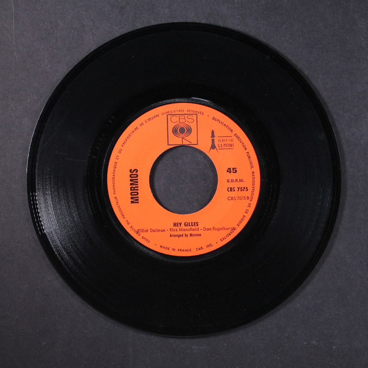 magic stone / hey gilles by MORMOS